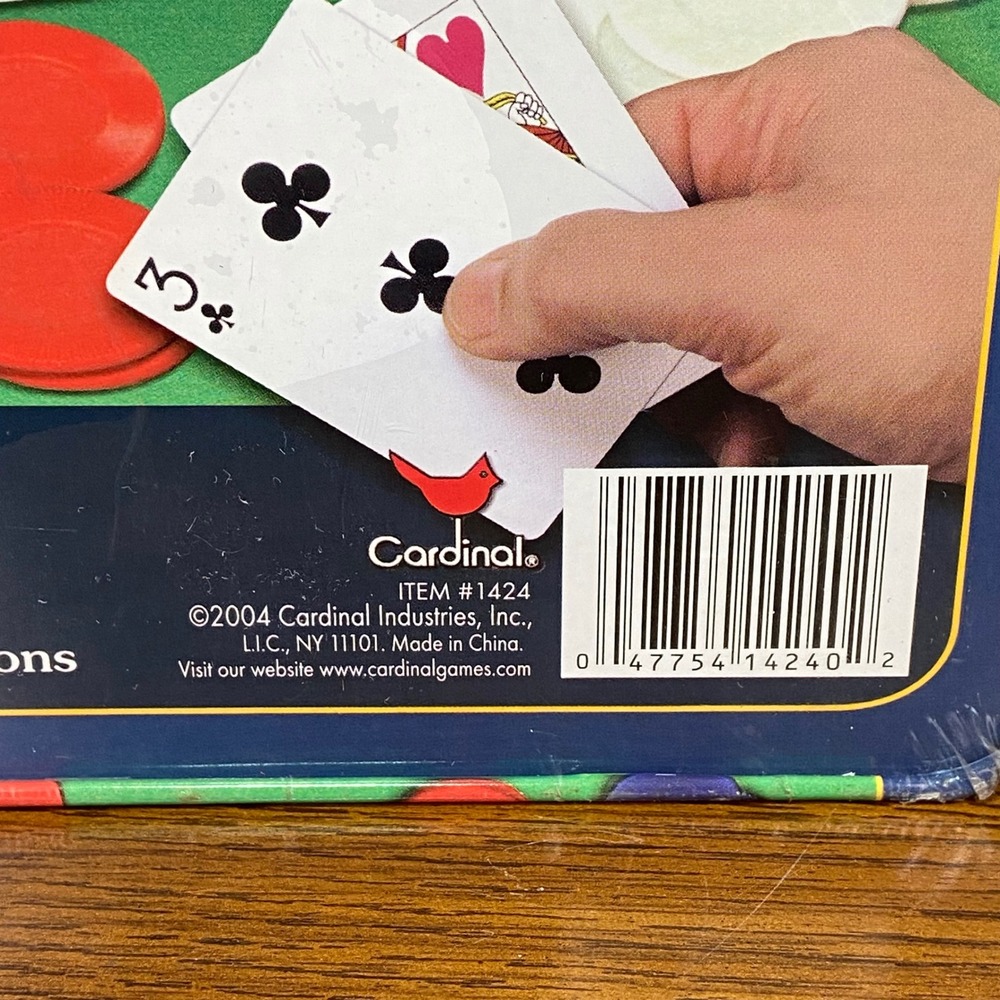 2004 Cardinal Professional Texas Hold'em Poker Set Chips Cards DLR Button SEALED - Picture 4 of 8